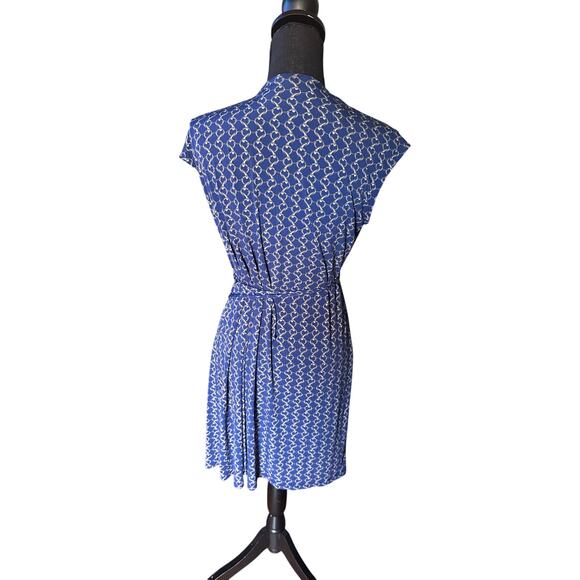 Michael Michael Kors Blue Chain Print Wrap Dress – Short Sleeve Belted – Size PL - Picture 4 of 7